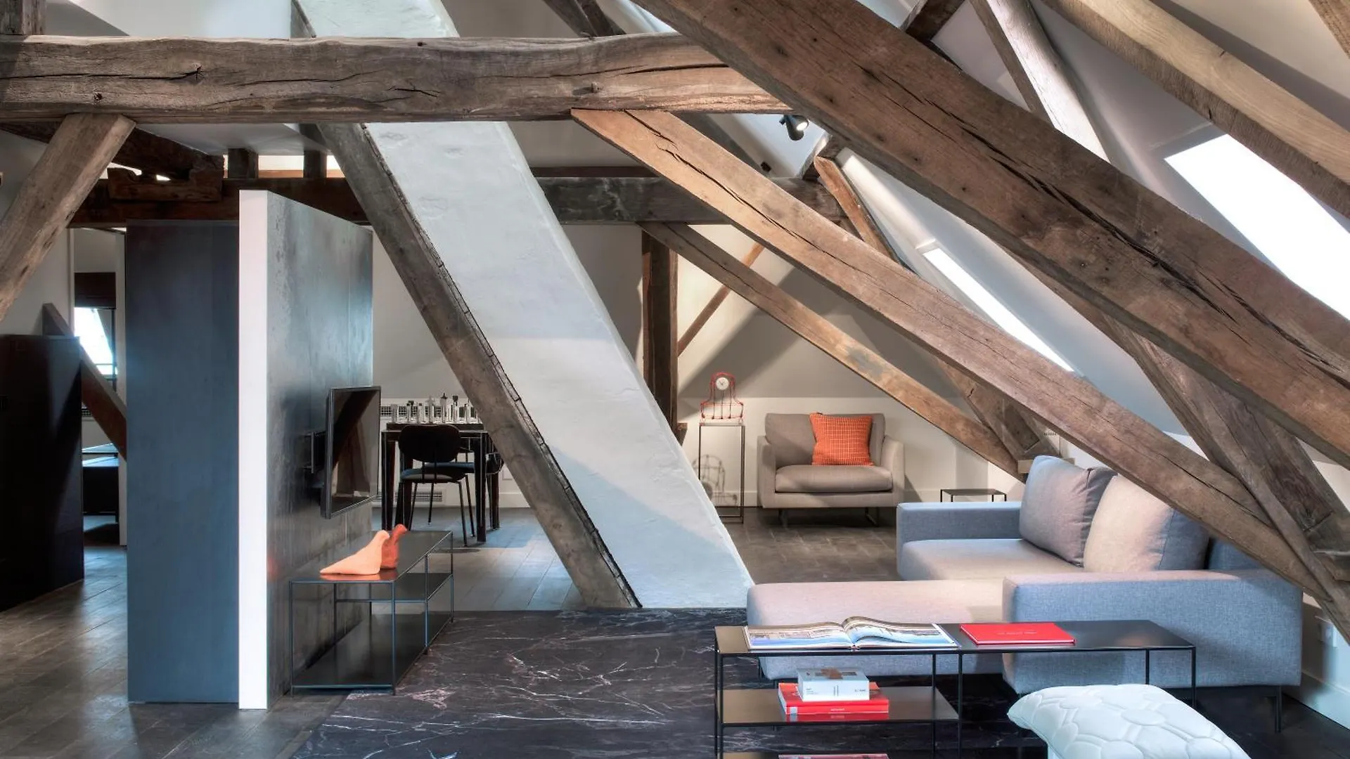 Kazerne Hotel - Member Of Design Hotels Eindhoven 4*,  Nederland